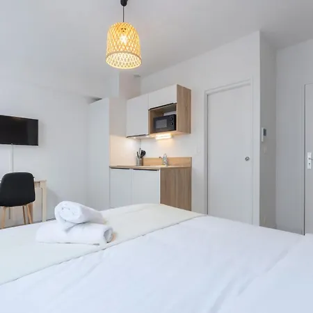 Saint-michel Fully-equipped Apartment