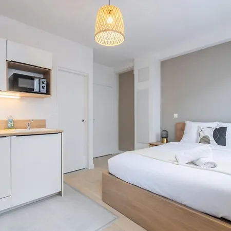 דירה Saint-michel Fully-equipped ליל